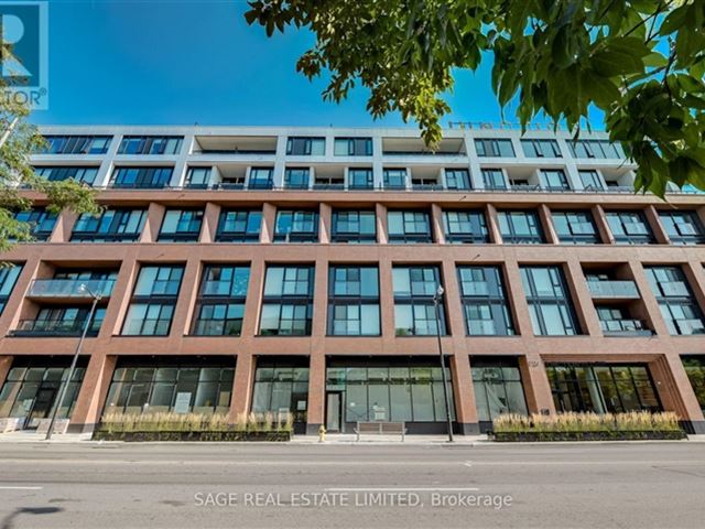 Junction House - 315 2720 Dundas Street West - photo 1