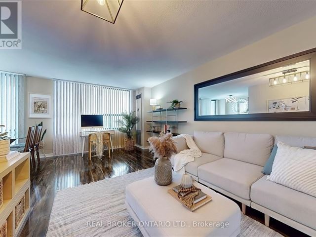 Fairmont Place - 206 2721 Victoria Park Avenue - photo 2