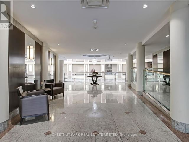 The Lawrence Park Condominiums - 403 2727 Yonge Street - photo 2