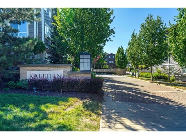 Kaleden - 43 2729 158 Street - photo 2