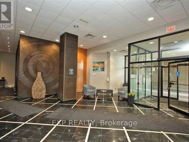 Westmount Condos - 703 2737 Keele Street - photo 2