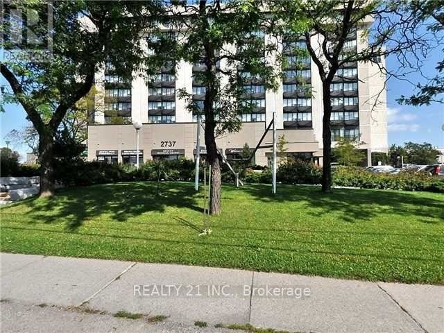 Westmount Condos - 1008 2737 Keele Street - photo 2