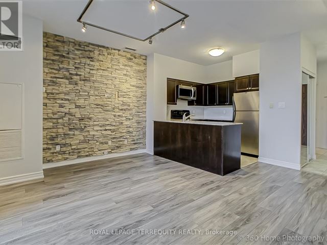 The Max - 101 2772 Keele Street - photo 3