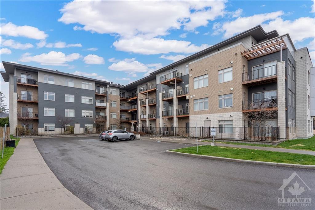 2785 Baseline Road, Unit 102, Ottawa — For sale @ $479,900 | CondoDork.com