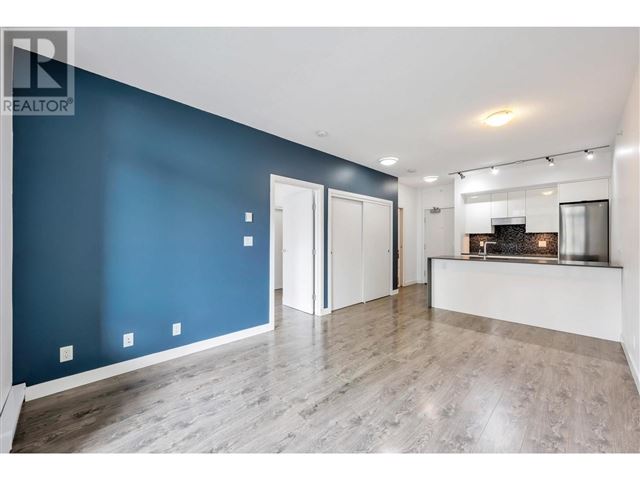 Uptown - 510 2788 Prince Edward Street - photo 1