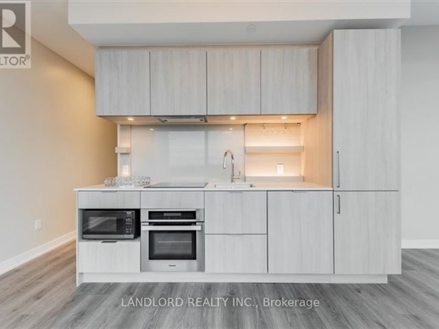 Westport Condos - 1609 28 Ann Street - photo 2