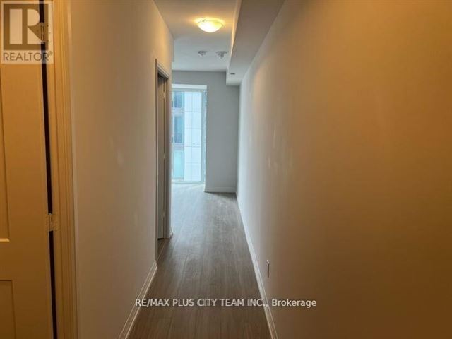 Encore Theatre District Condos - 3121 28 Widmer Street - photo 2