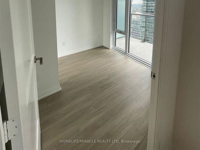 Encore Theatre District Condos - 3428 28 Widmer Street - photo 2