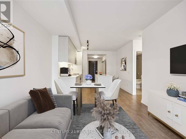 Linx Condos - 1108 286 Main Street - photo 2