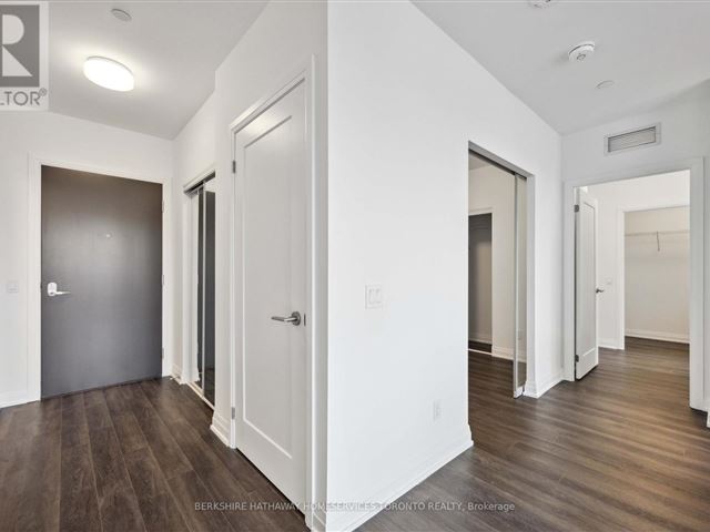 Linx Condos - 318 286 Main Street - photo 3