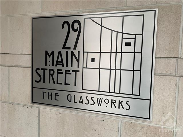 The Glassworks - 101 29 Main Street - photo 3