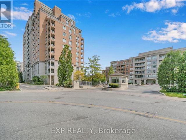 Empire Place on Yonge - 615 29 Northern Heights Drive - photo 2