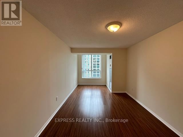 The Plaza - 906 29 Pemberton Avenue - photo 3