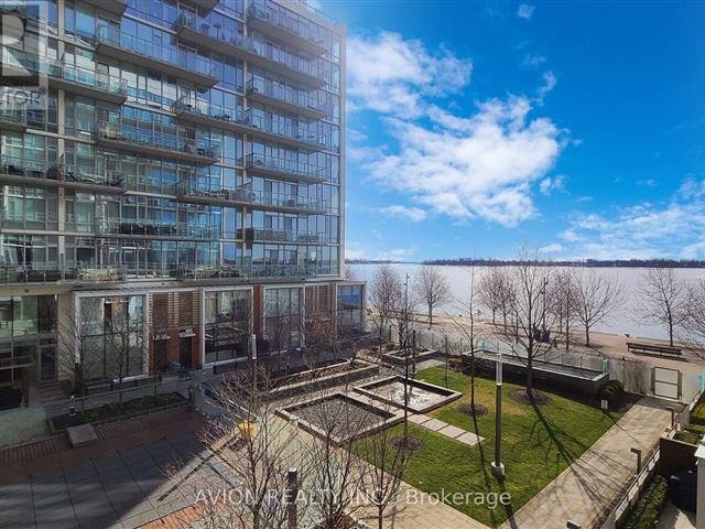 Pier 27 Phase 2 - 308 29 Queens Quay East - photo 1