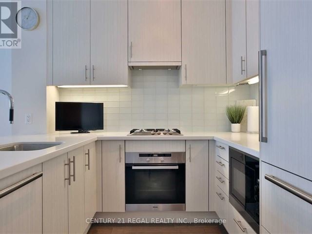 Pier 27 Phase 2 - 1125 29 Queens Quay East - photo 2