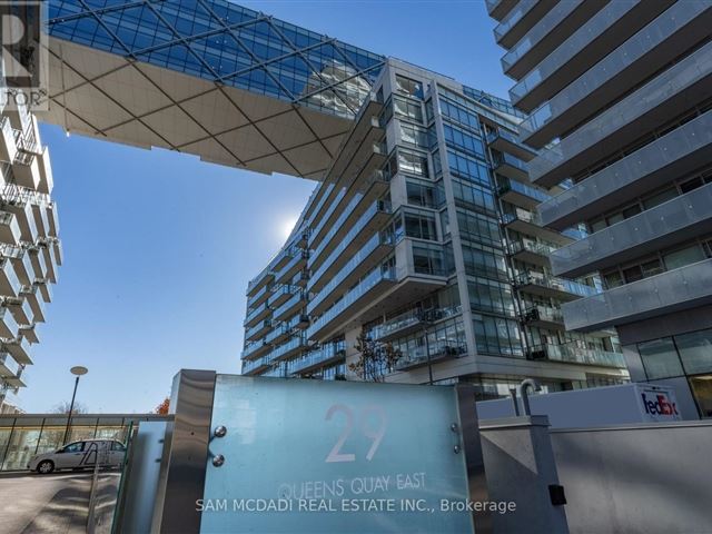 Pier 27 Phase 2 - ph1404 29 Queens Quay East - photo 1