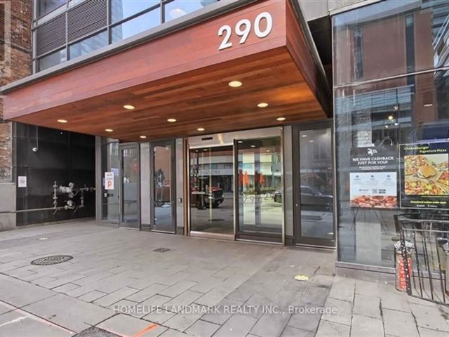 The Bond Condos - 2410 290 Adelaide Street West - photo 2