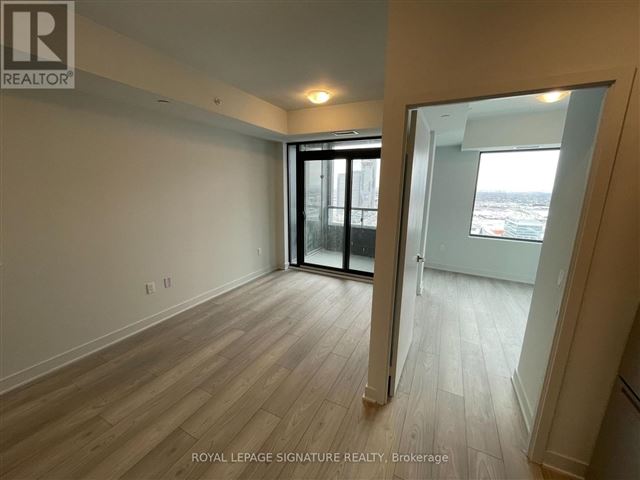 Nord West Condos at Expo City - 3001 2920 Highway 7 Highway - photo 3