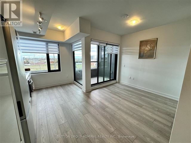 Nord West Condos at Expo City - 510 2920 Highway 7 Highway - photo 3