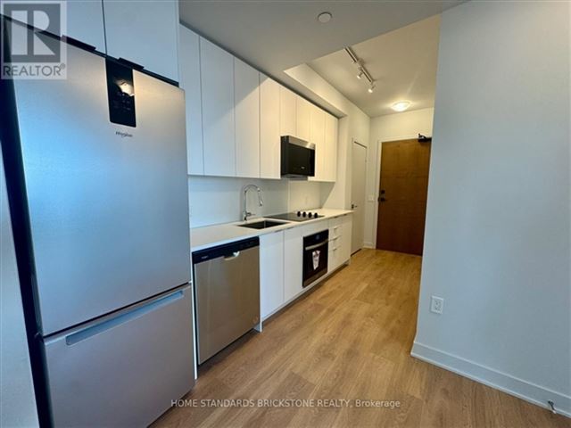 Nord West Condos at Expo City - 2902 2920 Highway 7 Highway - photo 3