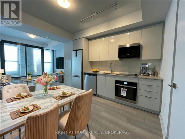 Nord West Condos at Expo City - 4403 2920 Highway 7 Highway - photo 2