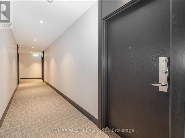 293 The Kingsway Condos - 411 293 The Kingsway - photo 3