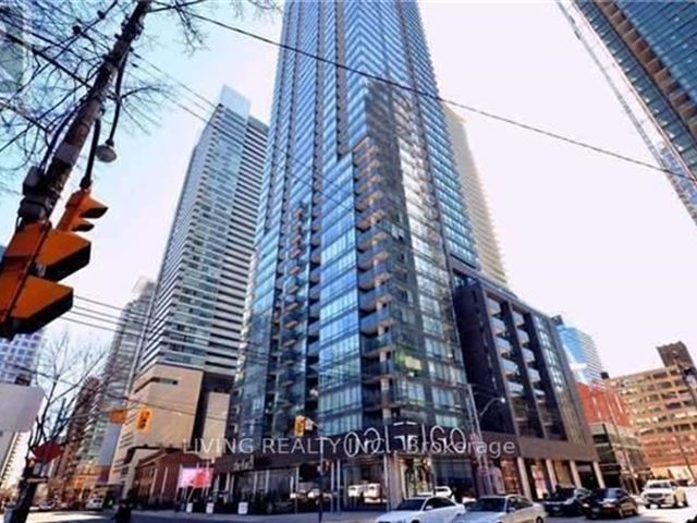 The Pinnacle on Adelaide - 518 295 Adelaide Street West - photo 1