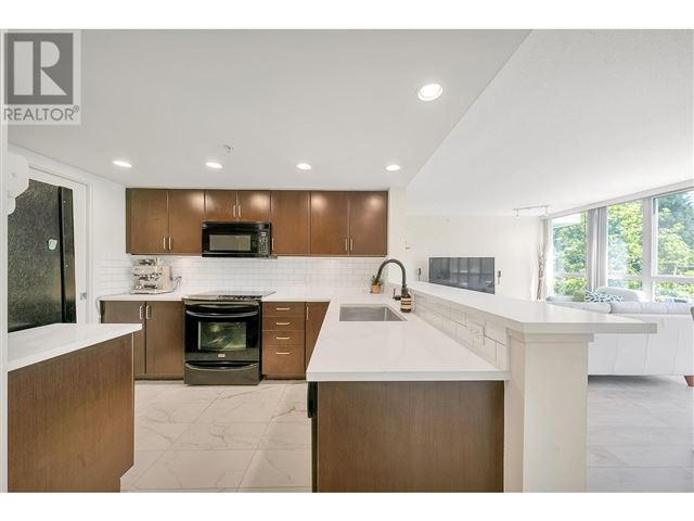 The Bentley - 502 295 Guildford Way - photo 3