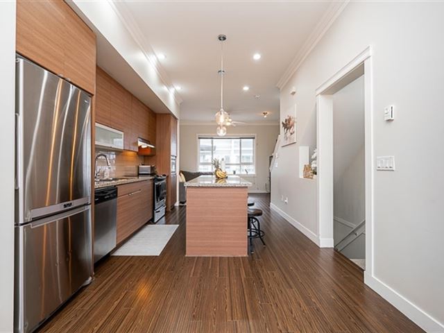 Arista - 37 2955 156 Street - photo 2