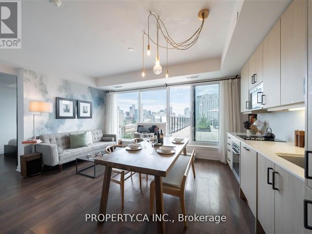 The College Condo at Spadina - 1602 297 College Street - photo 1