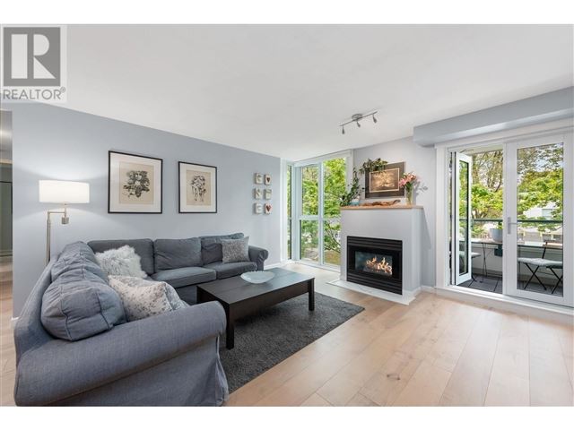 Shaughnessy Gate - 305 2988 Alder Street - photo 2