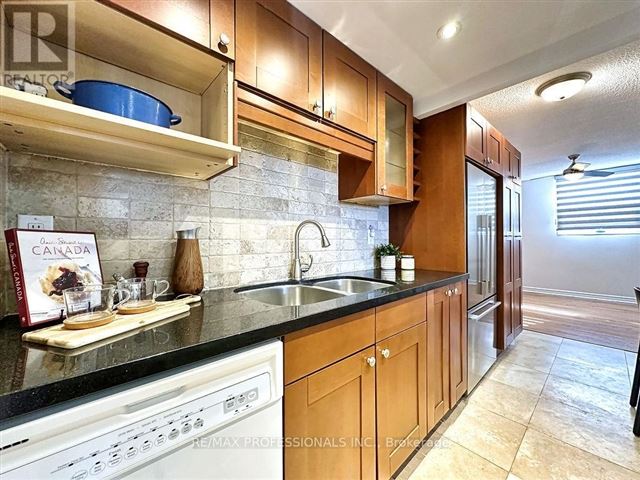 Millgate Manor - 1508 299 Mill Road - photo 3