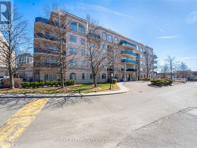 Dayspring Condos - 204 10 Dayspring Circle - photo 1