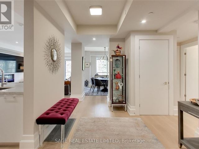 Leaside Manor - 206 3 Southvale Drive - photo 2