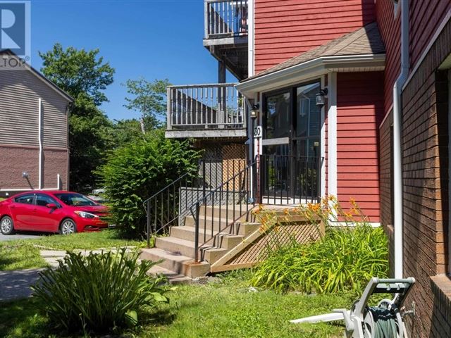 30 Attenborough CRT - 302 30 Attenborough Court - photo 2