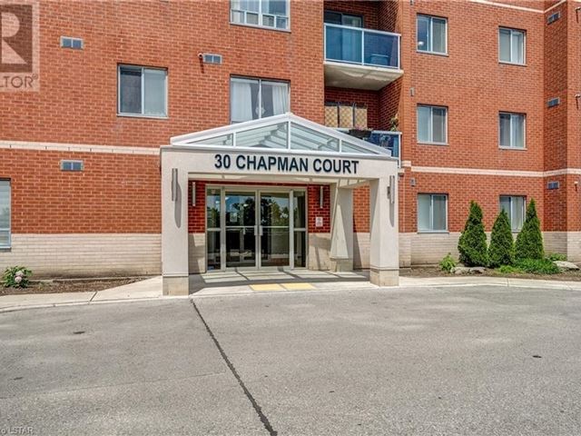 30 Chapman CRT - 1210 30 Chapman Court - photo 2