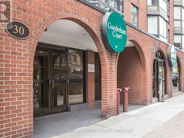 Gooderham Court - 405 30 Church Street - photo 2