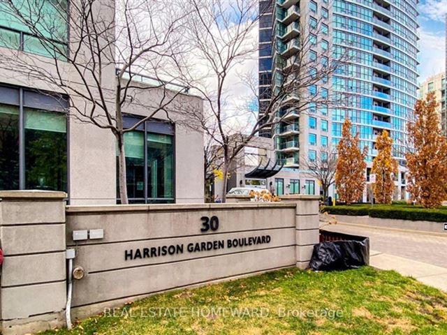 Spectrum Residences - South Tower - 807 30 Harrison Garden Boulevard - photo 2