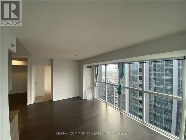 ME Living Condos - 2202 30 Meadowglen Place - photo 3