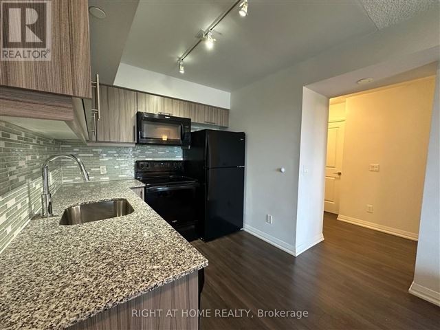 ME Living Condos - 501 30 Meadowglen Place - photo 3