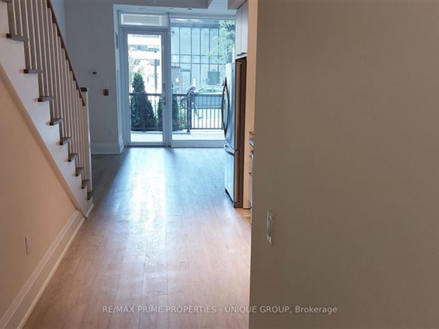 Minto 30 Roehampton - th3 30 Roehampton Avenue - photo 2