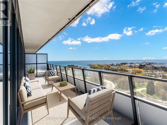 Sky Tower at Eau Du Soleil - 1123 30 Shore Breeze Drive - photo 3