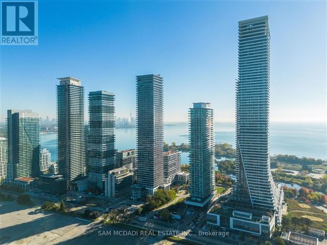 Sky Tower at Eau Du Soleil - 2918 30 Shore Breeze Drive - photo 1