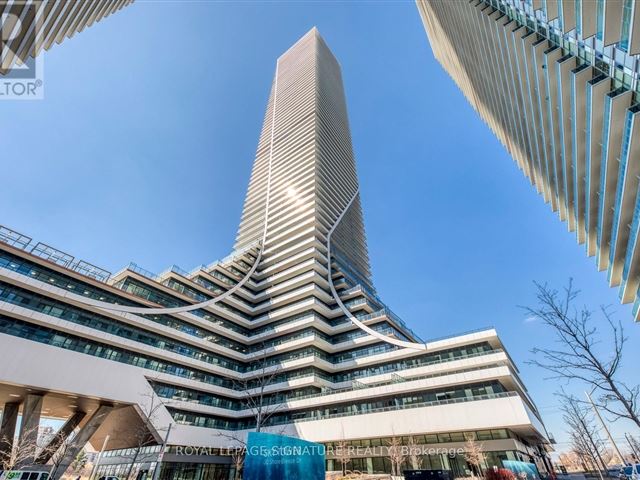 Sky Tower at Eau Du Soleil - 819 30 Shore Breeze Drive - photo 1