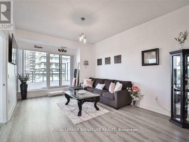 Sky Tower at Eau Du Soleil - 913 30 Shore Breeze Drive - photo 3