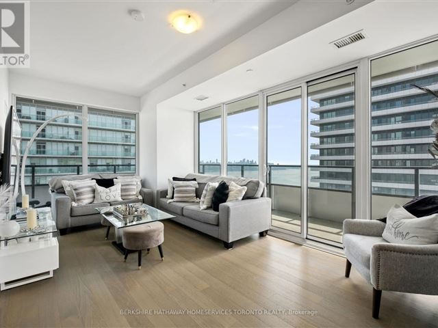 Sky Tower at Eau Du Soleil - 3815 30 Shore Breeze Drive - photo 1