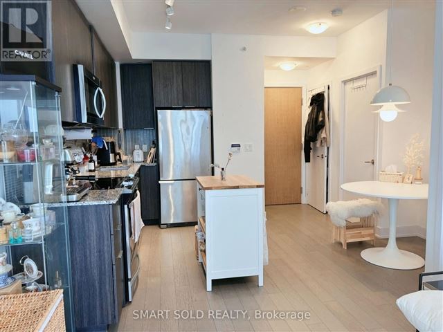 Sky Tower at Eau Du Soleil - 3514 30 Shore Breeze Drive - photo 3