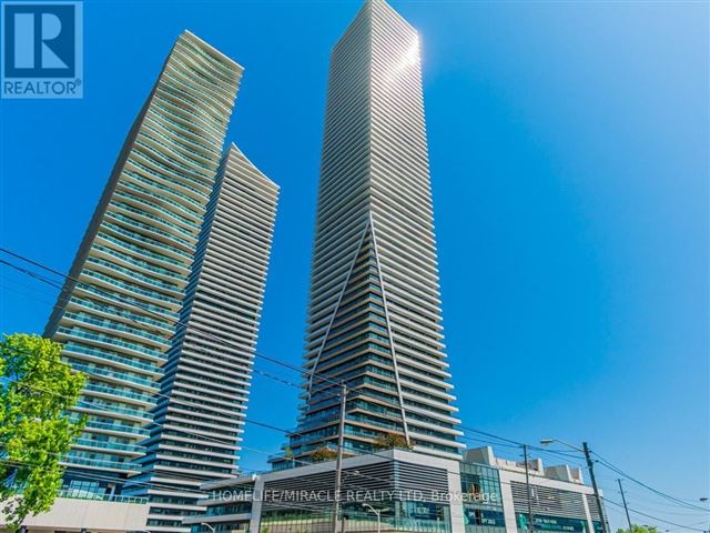 Sky Tower at Eau Du Soleil - 4907 30 Shore Breeze Drive - photo 1