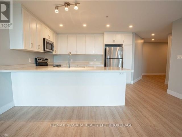 First on Fourth Executive Condos - 409 300 Fourth Avenue - photo 2