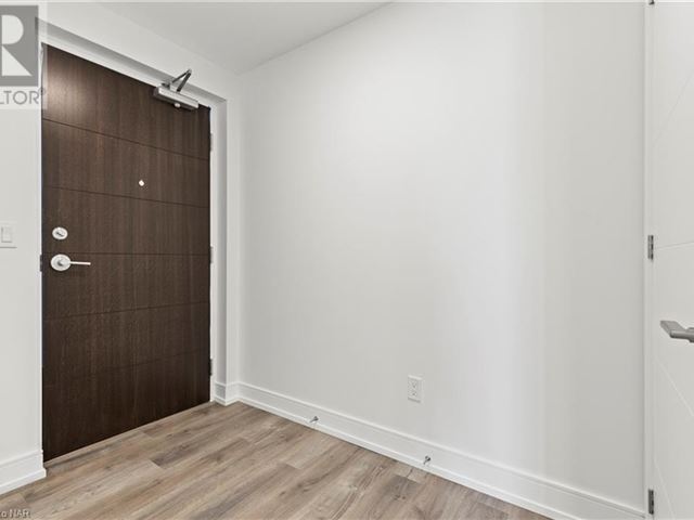 First on Fourth Executive Condos - 501 300 Fourth Avenue - photo 3